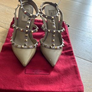 Valentino pump Authentic